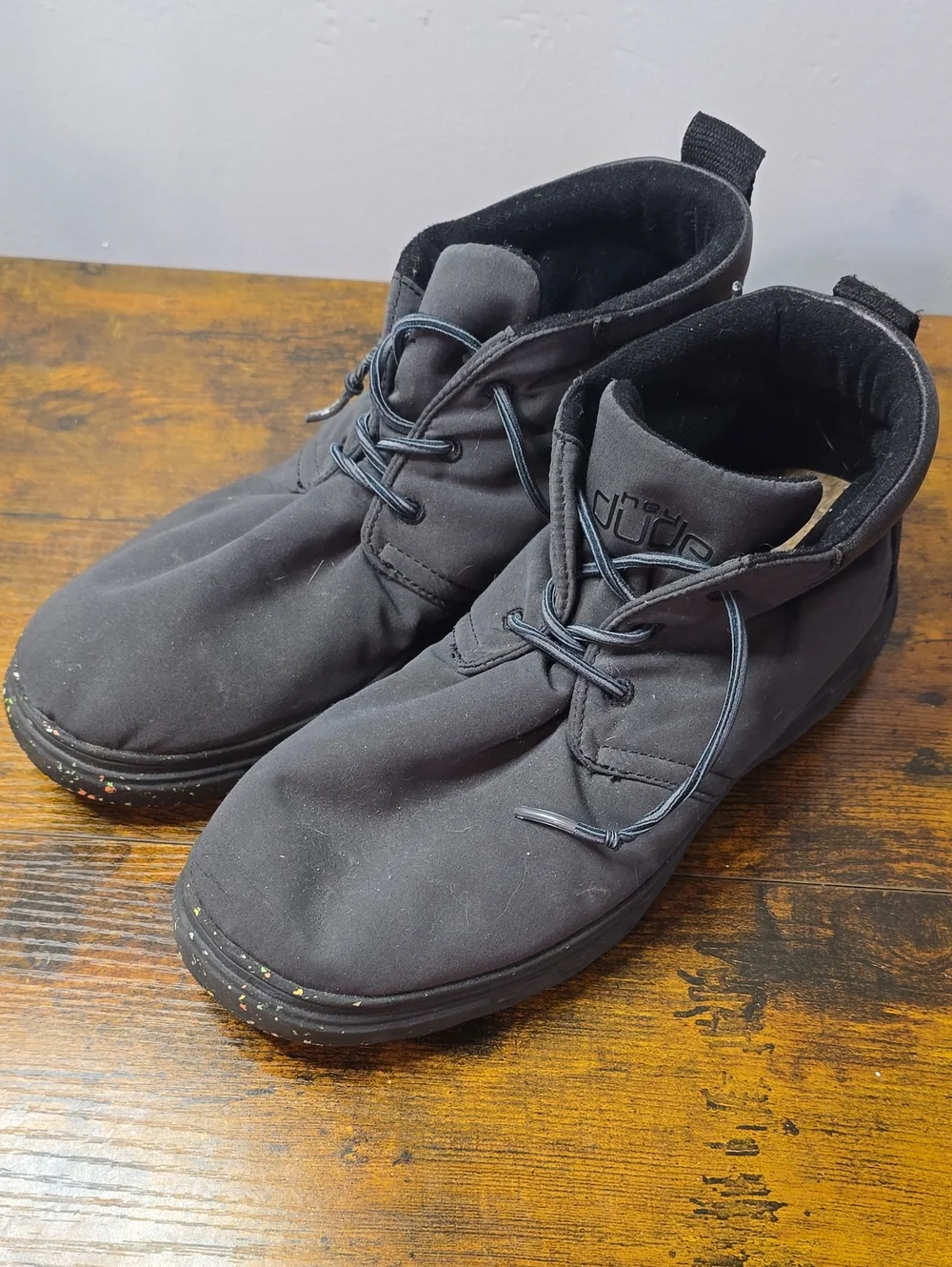 HEYDUDE Spencer Eco Charcoal Chukka Mid Boots Men's Size 8 Black Grey